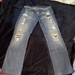 Distressed Rock & Republic Jeans🍀